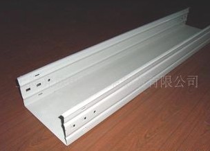 什么样的标准才算的上全封闭桥架？